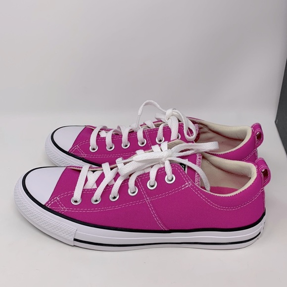NIB Converse Chuck Taylor All Star Low Top Sneaker Hyper Hot Fushia Pink - Picture 4 of 8